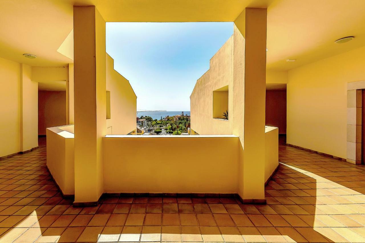 Apartment With Large Terrace In Terrazas Del Duque أذيخي المظهر الخارجي الصورة